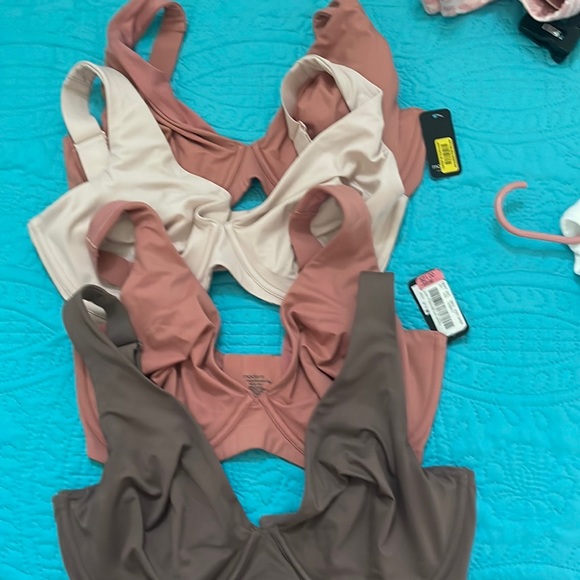 modern movements Other - 34 G.  4 bras. 2/NWT 2/preowned Dillards brand